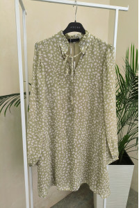 Beige Chiffon A-Line Dress with Stand-Up Collar and Beige Бежевый