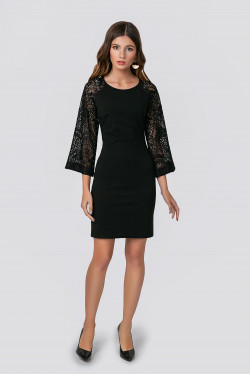 Czarna, obcisła wieczorowa sukienka z dzianiny z rękawami z gipiury .