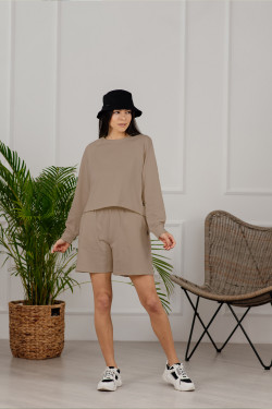 Женский спортивный костюм из двухнитки бежевый с шортами