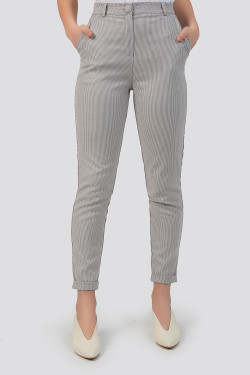 Różowe spodnie chino Casual z wysokim stanem. Różowy.