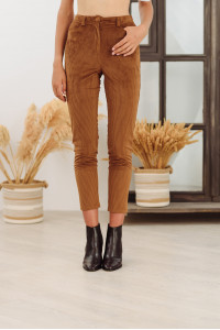 Caramel-colored straight-leg corduroy trousers Карамель