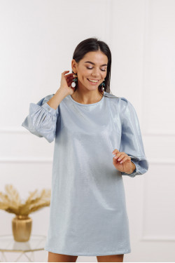 Niebieska wieczorowa sukienka mini z metalicznej dzianiny z bufiastymi Niebieski .