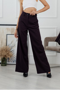 Women's wide-leg straight trousers in plum-colored tiara fabric . Plum. Сливовый