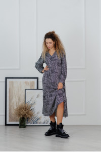 Черное платье миди из штапеля с длинным рукавом и оборкой Черный Черный