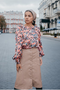 Coral blouse made of Armani silk with voluminous chiffon sleeves. Coral. Коралловый
