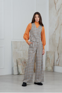 Gray-beige plaid vest made of suiting fabric for the office Серо-бежевый