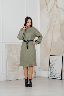 Повседневное ангоровое платье миди оливкового цвета с воротн Оливковый