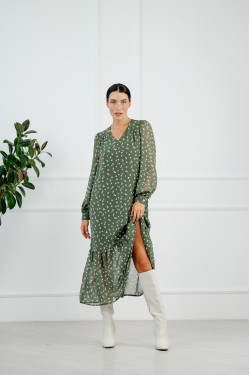 Романтическое шифоновое платье миди цвета хаки с оборкой