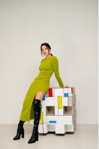 Платье миди трикотажное в рубчик оливковое с длинным рукавом Оливковый Оливковый