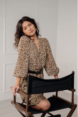 Бежевое шифоновое платье миди с длинным рукавом и V-вырезом Бежевый