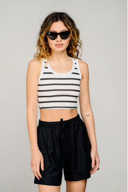 Черный хлопковый кроп-топ в стиле casual без рукавов