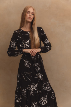 Платье миди из штапеля с поясом и оборкой черно-белое Черный-белый