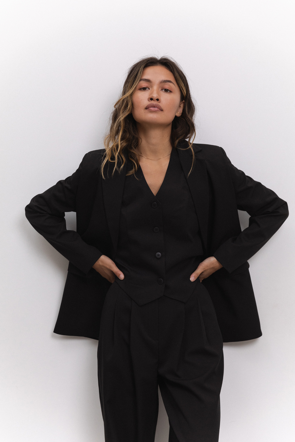 Жилет 6546 Черный