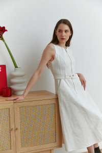 Коттоновый сарафан-трапеция молочного цвета с поясом Молочный Молочный