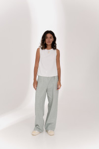 Топ 6657 Молочный