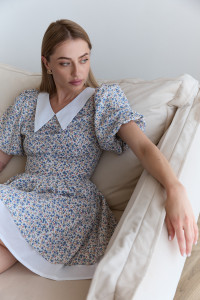 Вечернее мини-платье из штапеля цвета слоновой кости с оборками кость кость