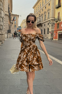 Короткое вечернее платье Мокко с пышной юбкой и рукавами-фонариками Мокко