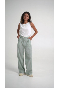 Топ 6657 Молочный