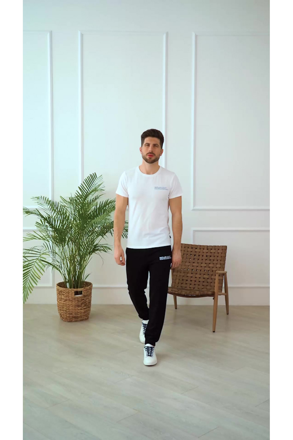 Футболка 2009 Молочный